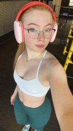 Bailey_hurley OF & PPVs - 6.1 GB archive leaked 